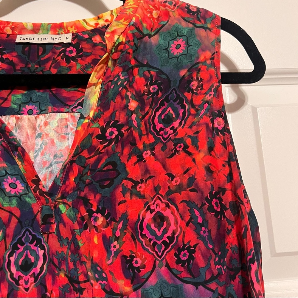 Tangerine Colorful Patterned Silk Sleeveless Blouse - Picture 4 of 8
